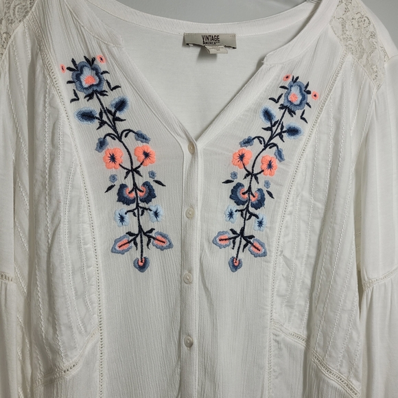 Vintage America White Embellished Long Sleeve Blouse 1X - Picture 3 of 11